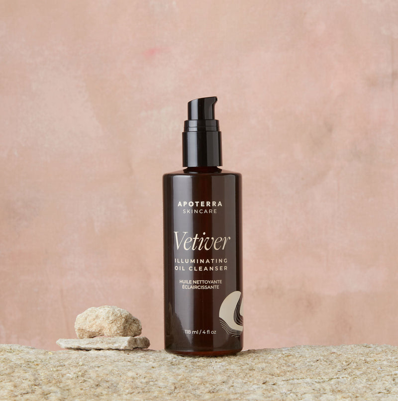 Vetiver Illuminating Oil Cleanser